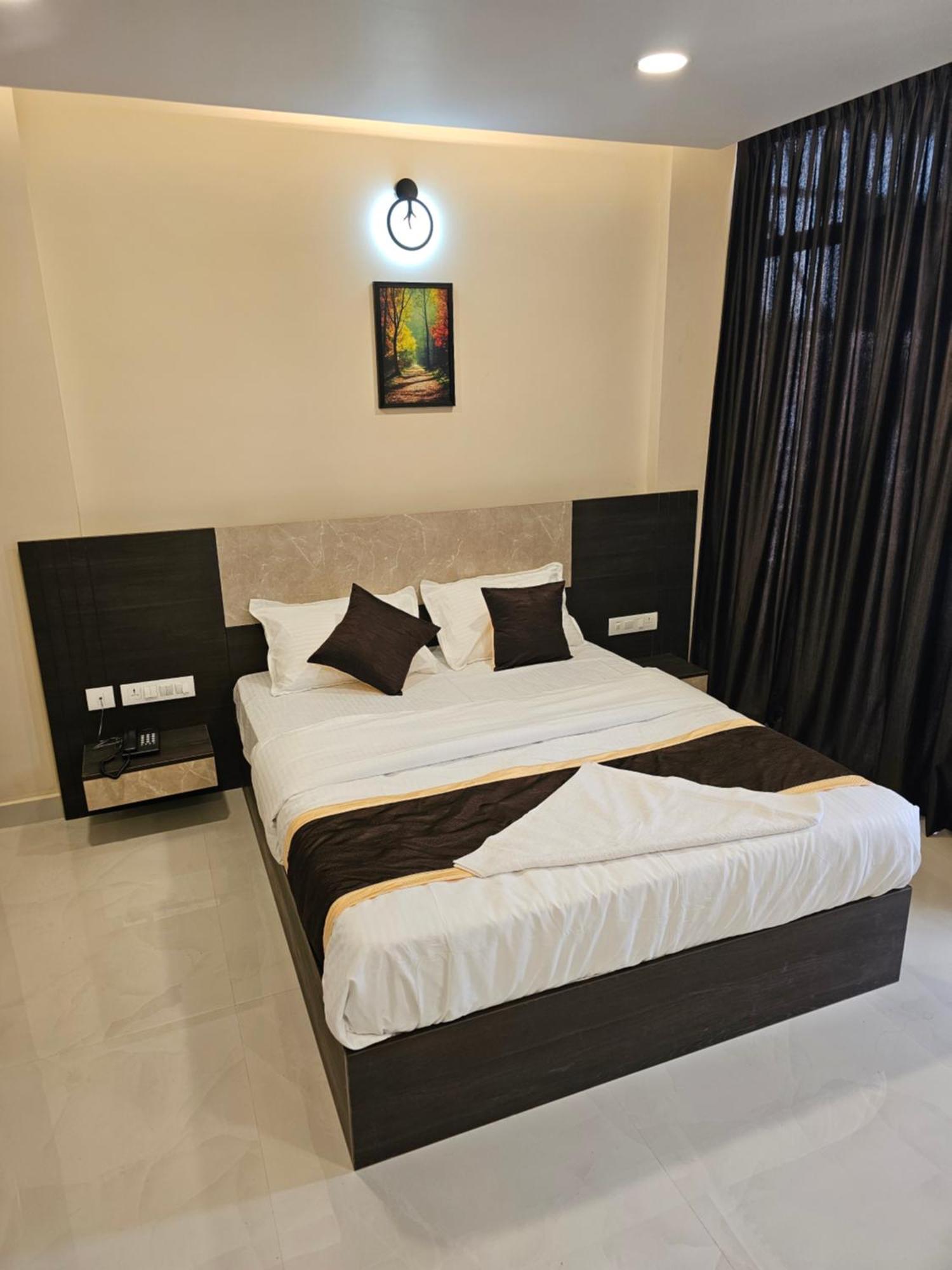 Thaal Residency Cheruvathur-Hala Groups Nīleshwar Exterior foto